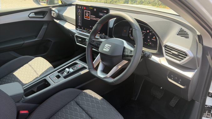 SEAT Leon 1.5 eTSI 150 FR 5dr DSG [DAP] Petrol Hatchback - Image 6